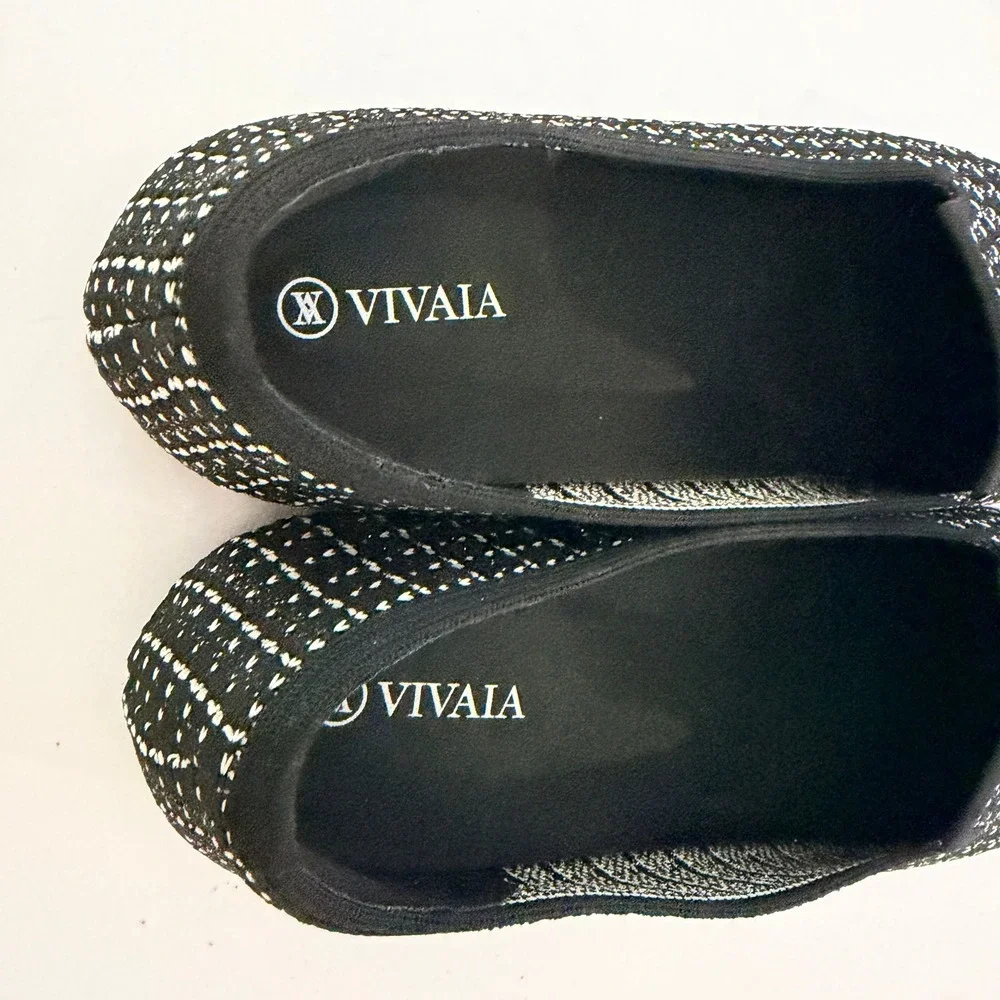 Vivaia Audrey Round-Toe Loafers Womens Flats B&W Tweed Knit Size 42 US 10.5